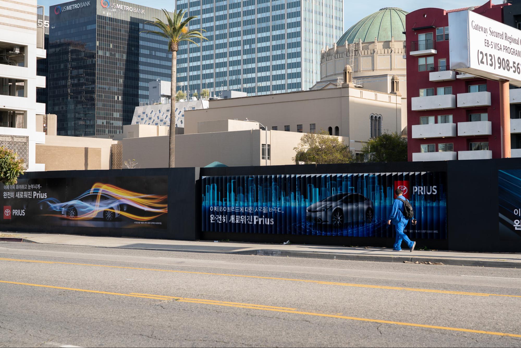 Toyota Prius Lenticular Featured Image LA Out-of-Home Advertising