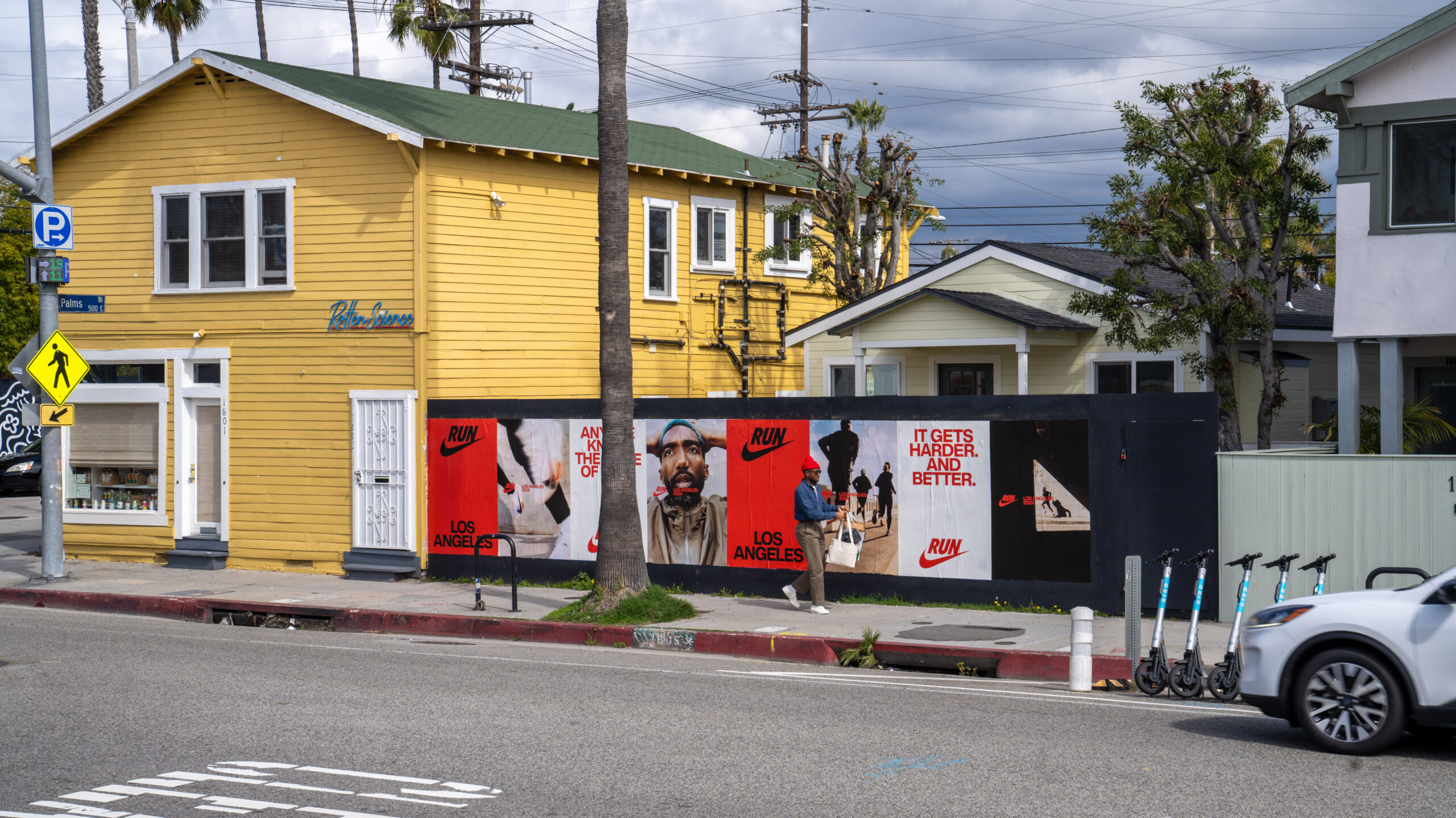 Nike LA Marathon Barricade Wild Posting Abbot Kinney Blvd and Palms Blvd Right Angle