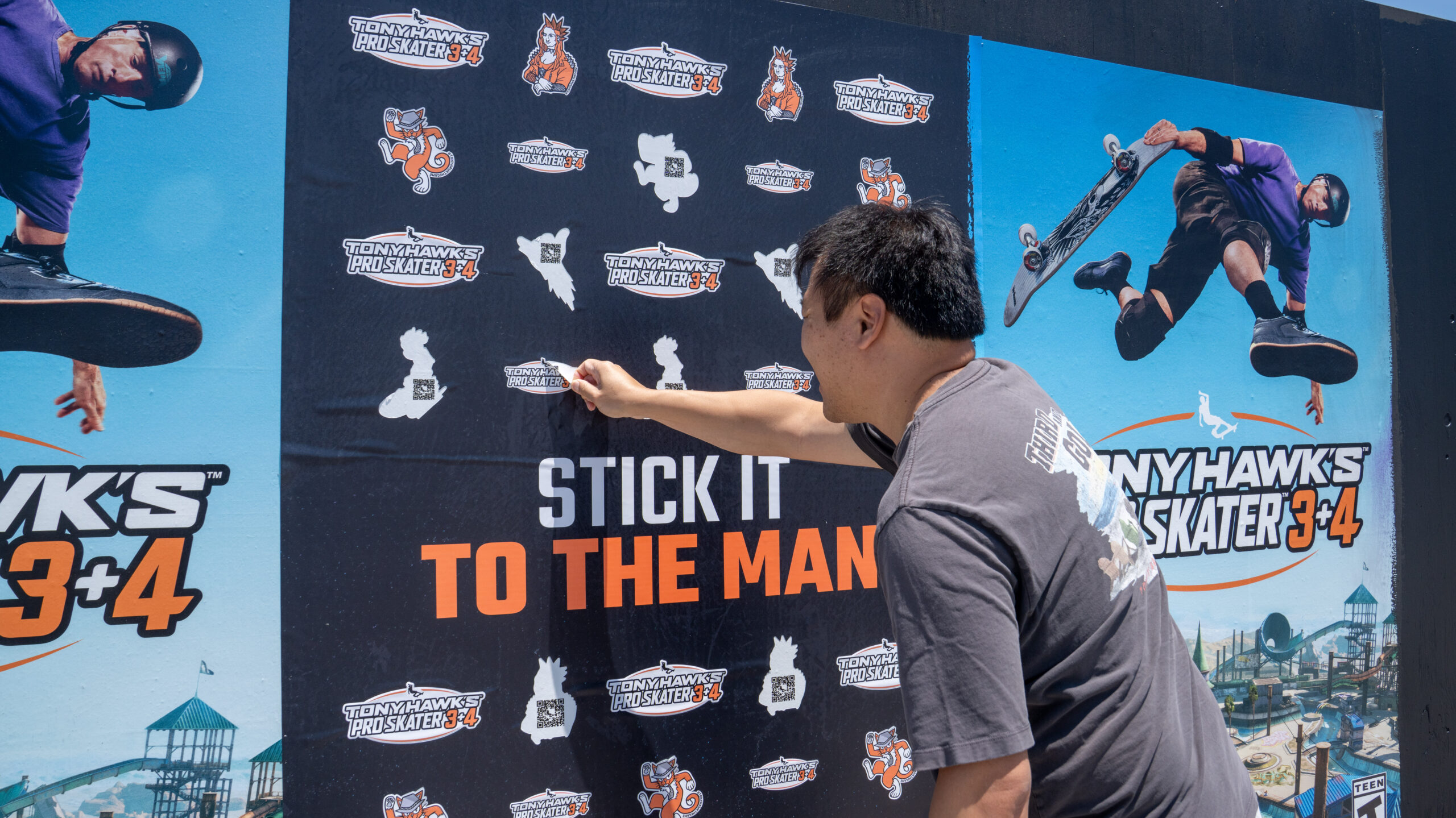 Tony Hawk Pro Skater Re-Release LA Experiential Activation Close Up OOH Advertising Ocean Front Walk and Park Ave